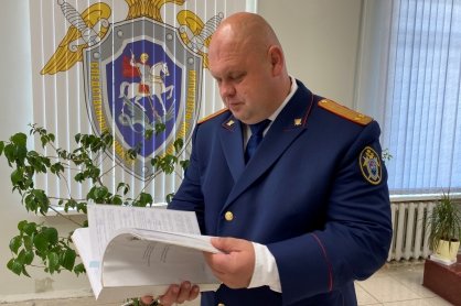 В Ломоносовском районе по факту обнаружения тела мужчины на строящемся объекте возбуждено уголовное дело