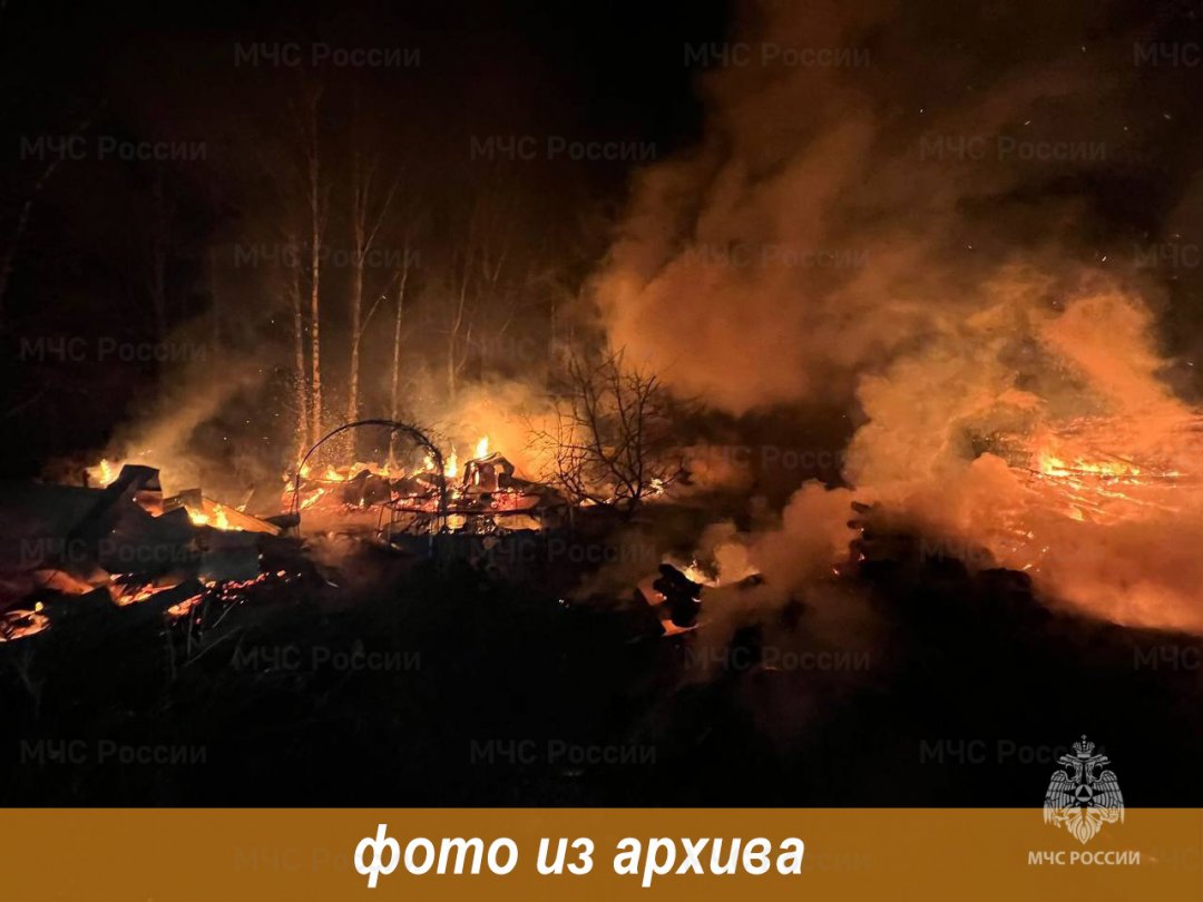 Пожарно-спасательное подразделение Ленинградской области ликвидировало пожар в г. Сосновый Бор